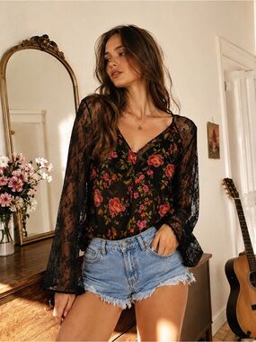 Floral Sheer Black Blouse Lace Sleeve M/L Y2K